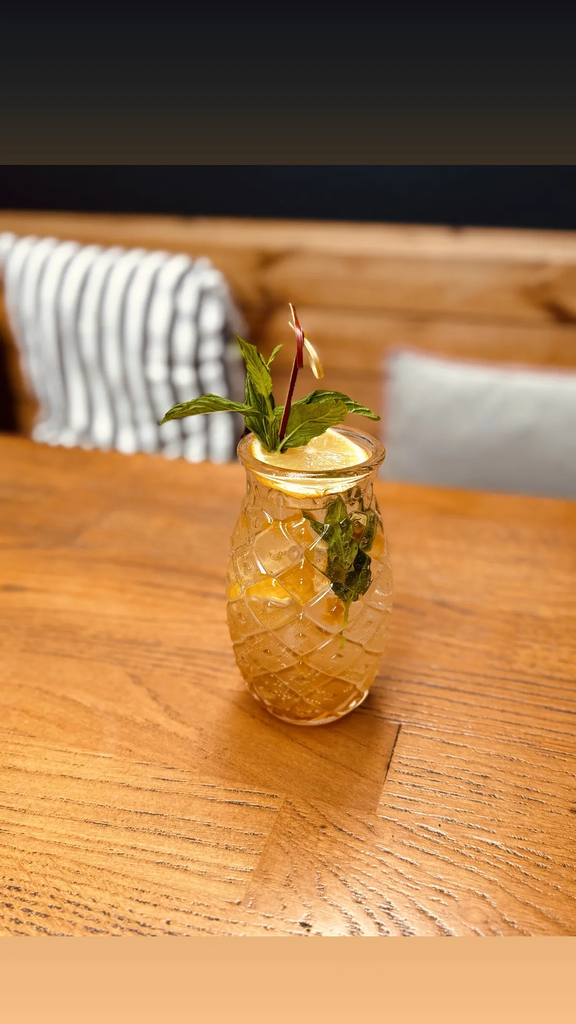 Mango-Ananas Mojito