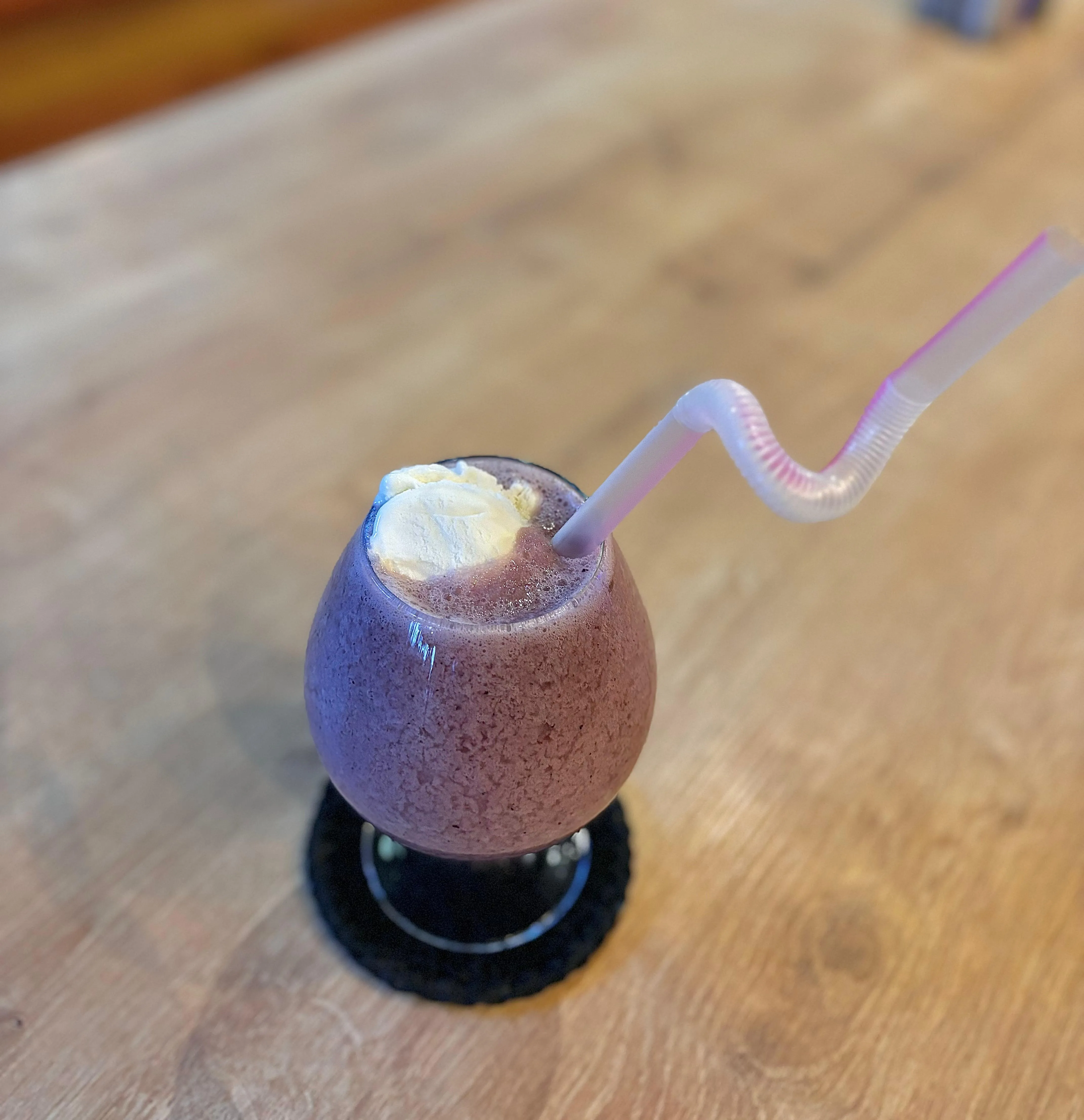 Yaban Mersinli Dondurmalı Limonata